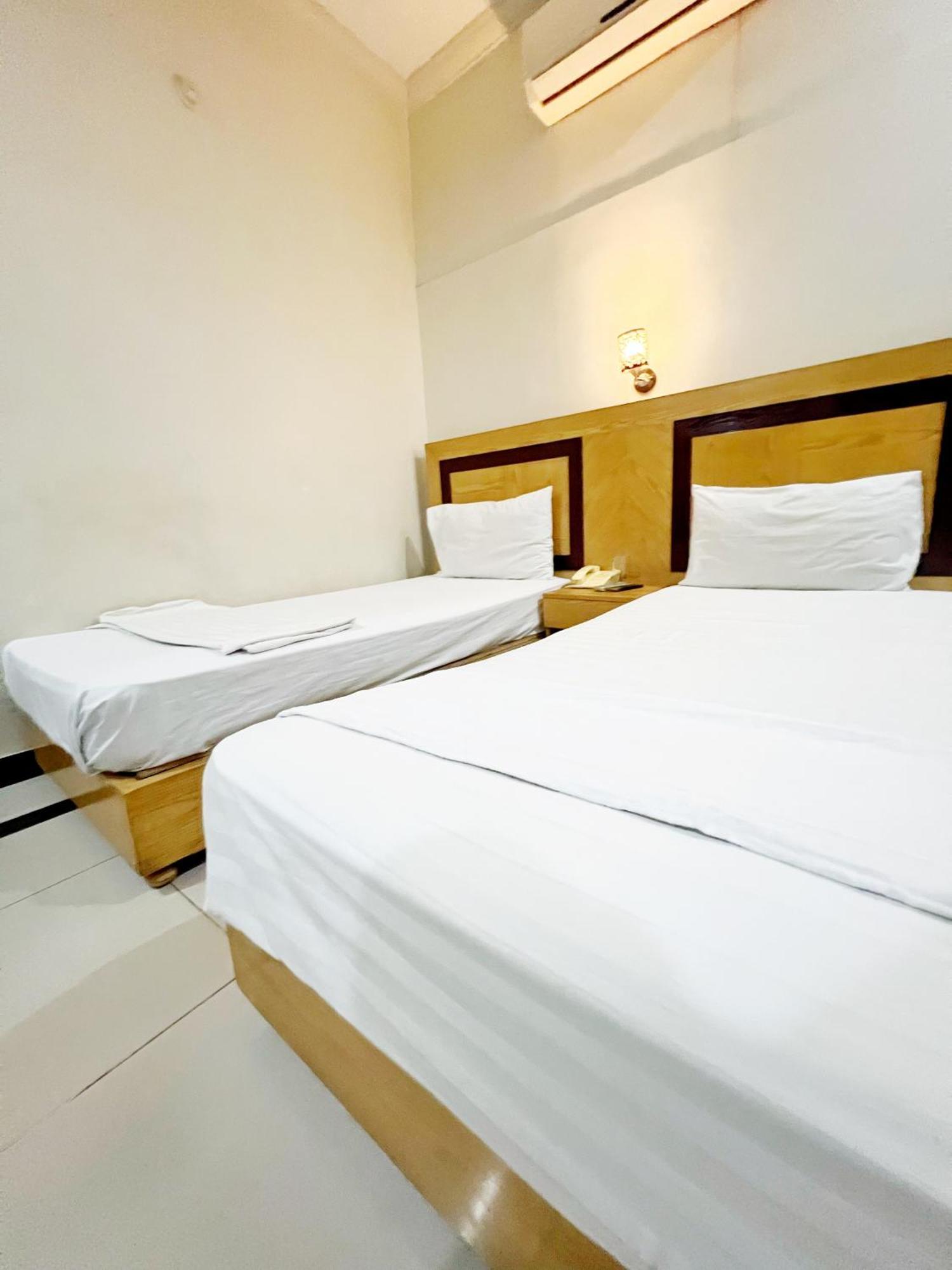 The Grand Hotel Multan Dış mekan fotoğraf